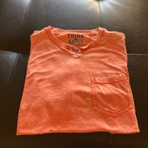 Pink salmon shirt with small pocket